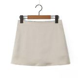 Huibaolu Spring Style Classic Holiday Shorts, Solid Color Shorts, Half Skirt, A-Shaped Skirt.