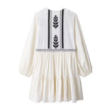 Huibaolu Spring Embroidered V-Neck Short-Sleeved Dress 1821022