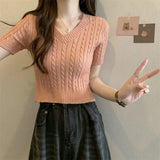 Huibaolu Sense Niche Slim Short Knitwear Top Women's Early Spring 2024 New Korean V Neck Pullover Top