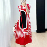 Huibaolu slim fitting striped printed dress for women's 2023 summer new pleats LOOSE maxi dresses for women