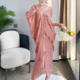 Huibaolu end pleated dress new V-neck tassel bat sleeve gilded oversized wrap buttocks long dress women dress