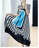 Huibaolu slim fitting striped printed dress for women's 2023 summer new pleats LOOSE maxi dresses for women