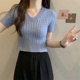 Huibaolu Sense Niche Slim Short Knitwear Top Women's Early Spring 2024 New Korean V Neck Pullover Top