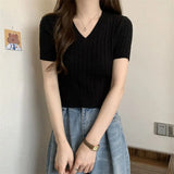 Huibaolu Sense Niche Slim Short Knitwear Top Women's Early Spring 2024 New Korean V Neck Pullover Top