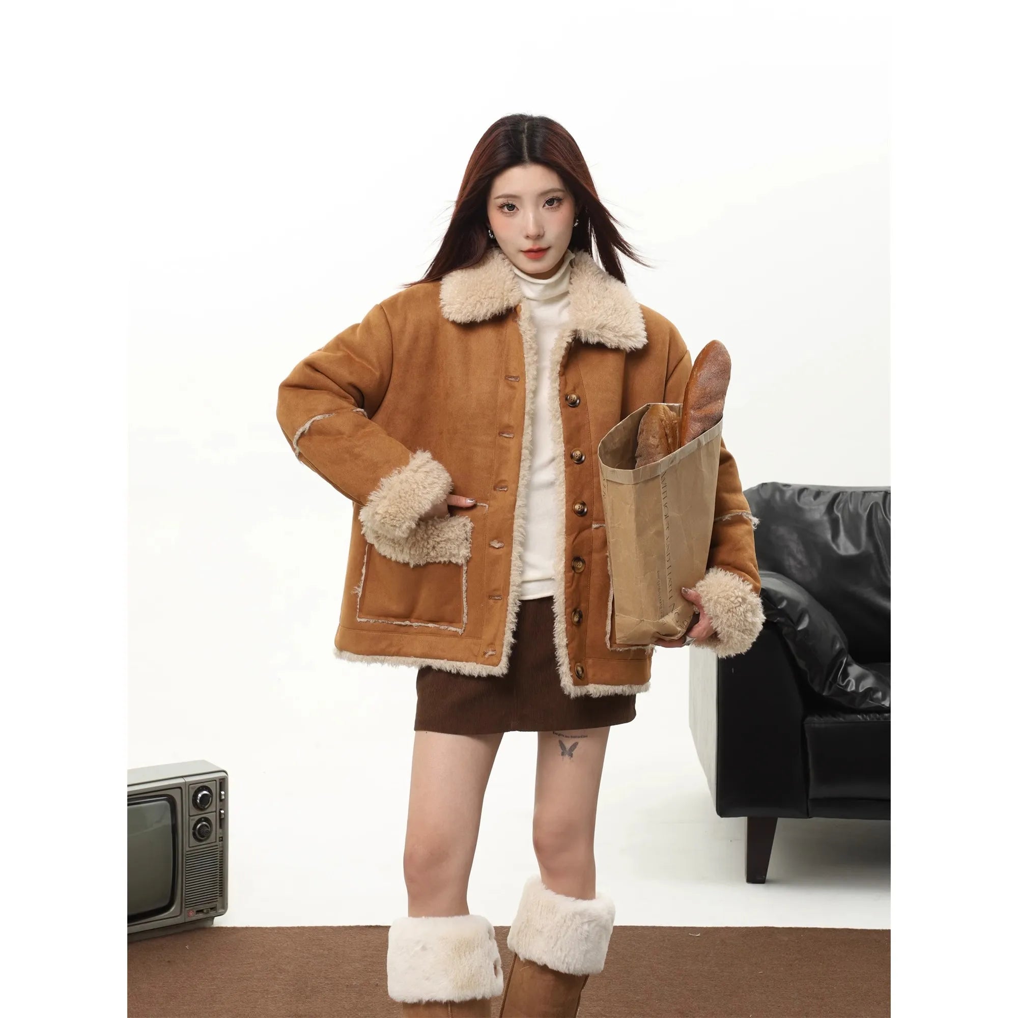 Huibaolu Lamb Wool Leather Jacket for Women Elegant Lapel Thicken Warm Overcoat New Chic Suede Short Coat Outwear